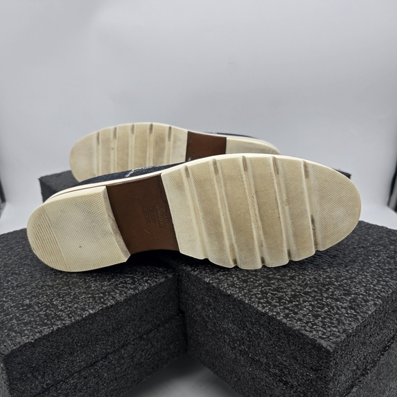 Stuart Weitzman Blue and White Suede Oxfords with Lace-Up Design - Picture 7 of 9